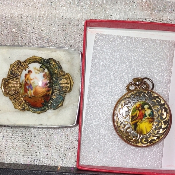 Fraganard Porcelain Vintage Courting Couple Brooch - Picture 10 of 15